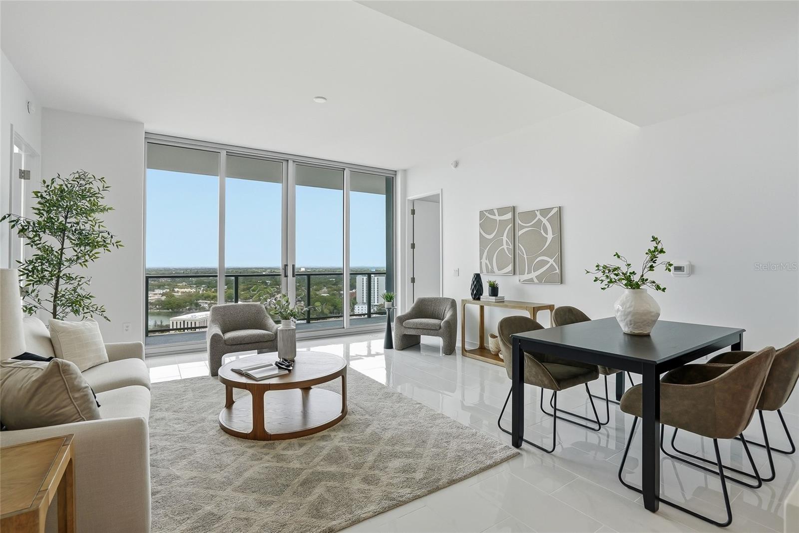 400 CENTRAL - Residential