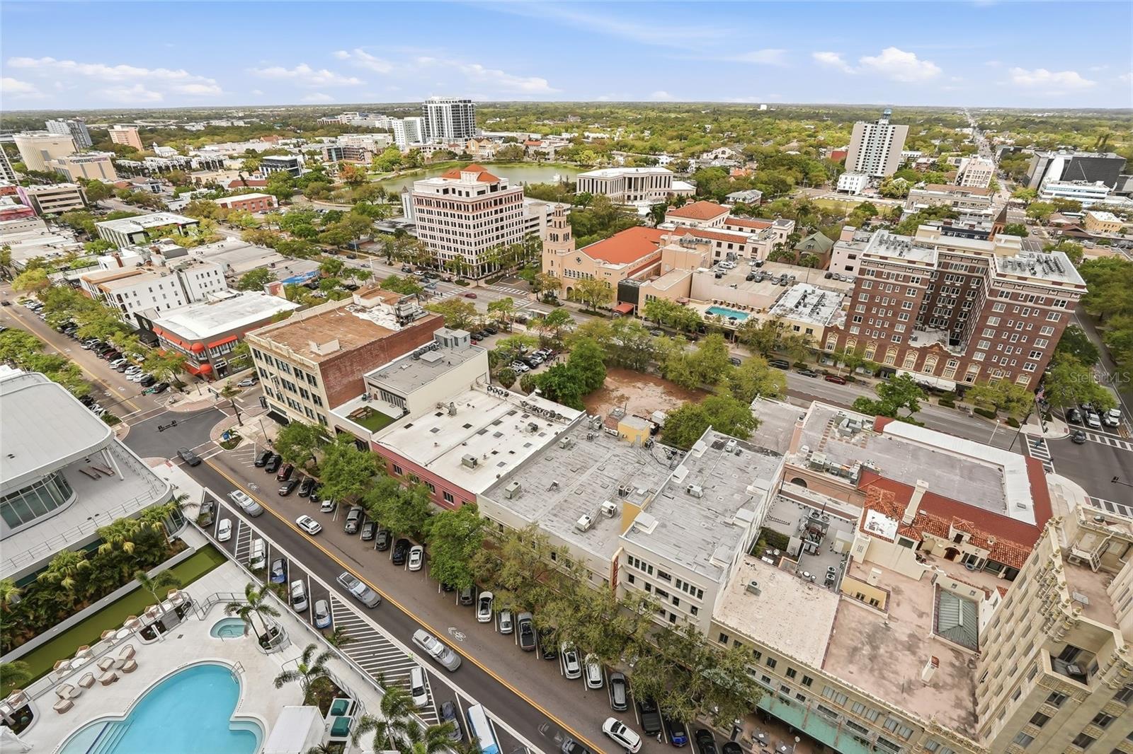 400 CENTRAL - Residential