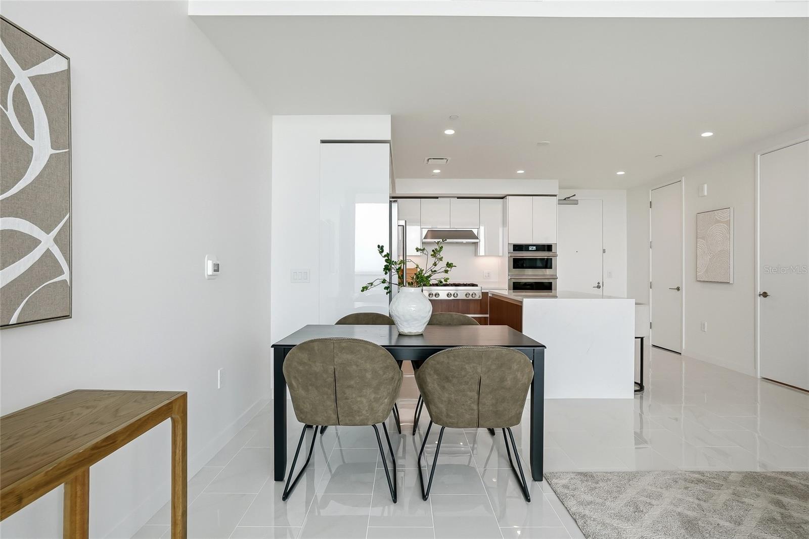 400 CENTRAL - Residential