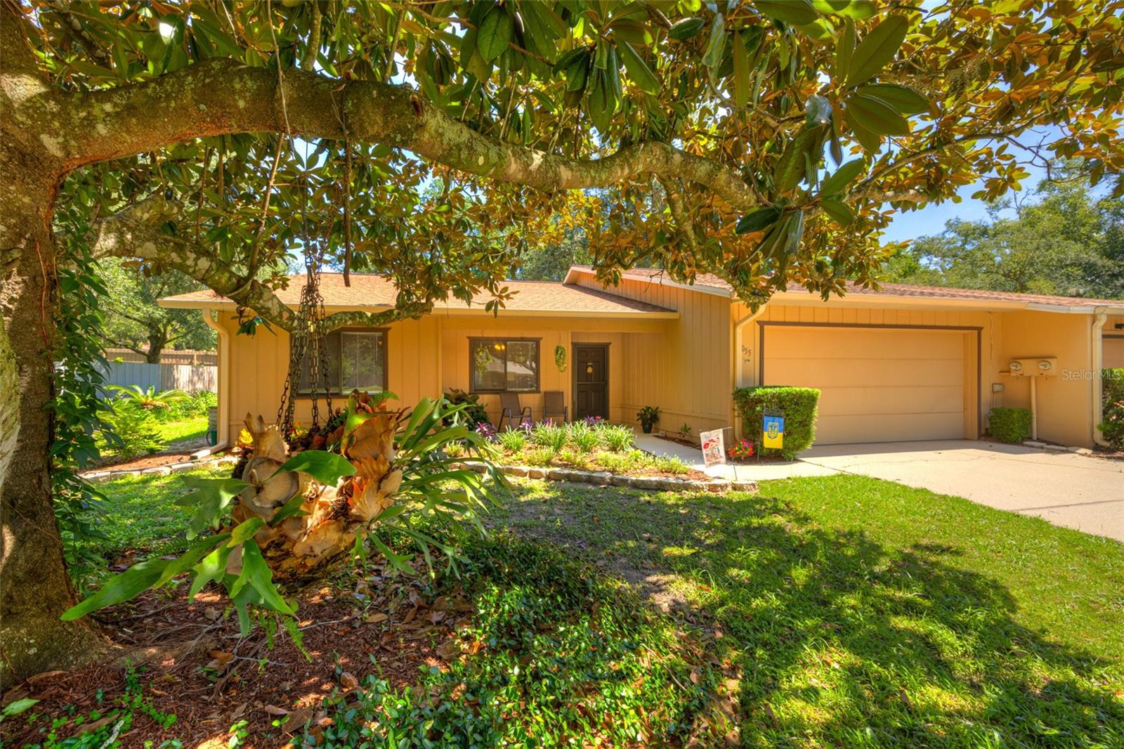 1055 W VILLAGE GREEN RD