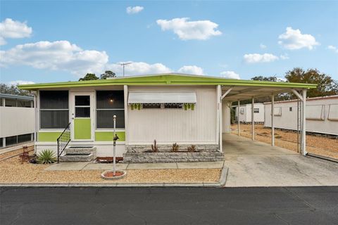 A home in HOLIDAY