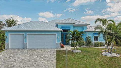 A home in PORT CHARLOTTE