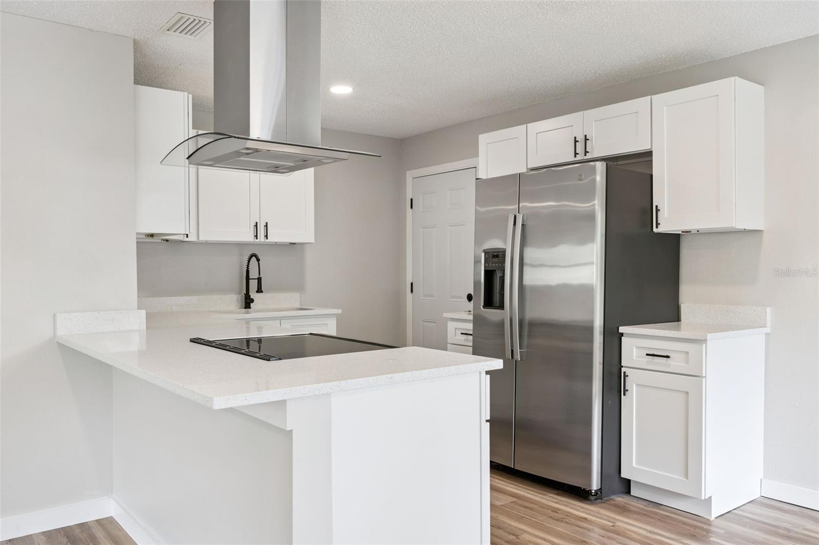 LONGWOOD PARK - Residential