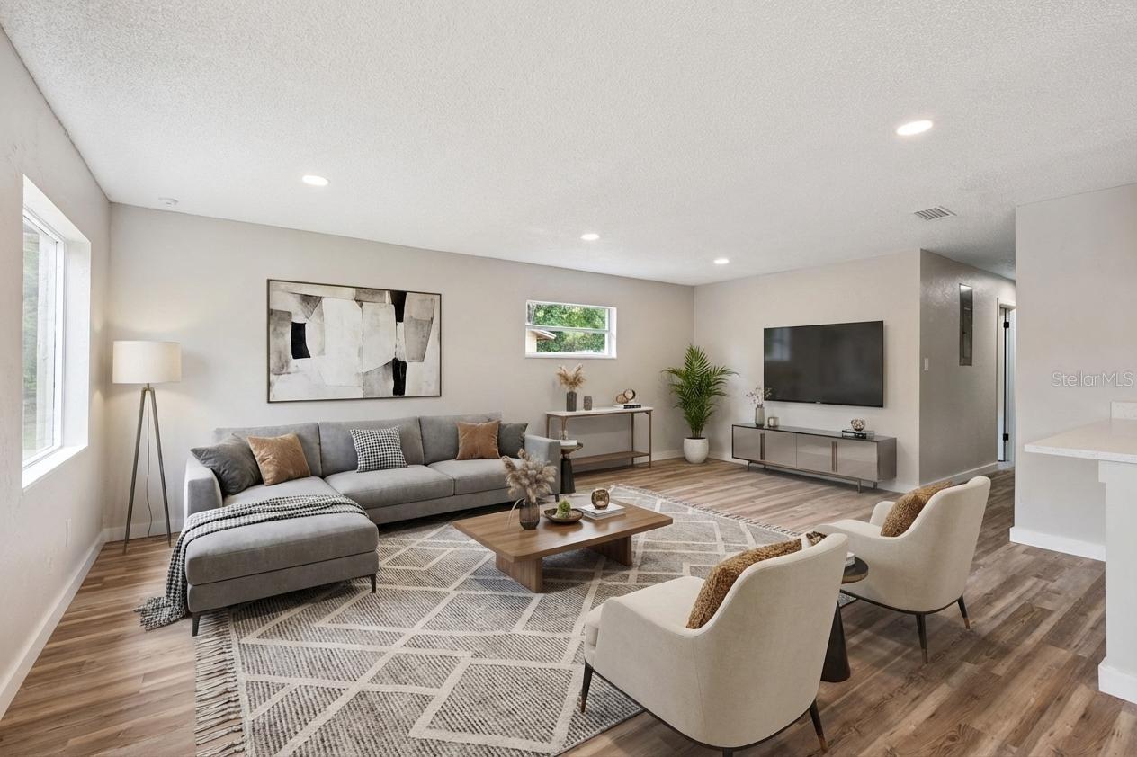 LONGWOOD PARK - Residential