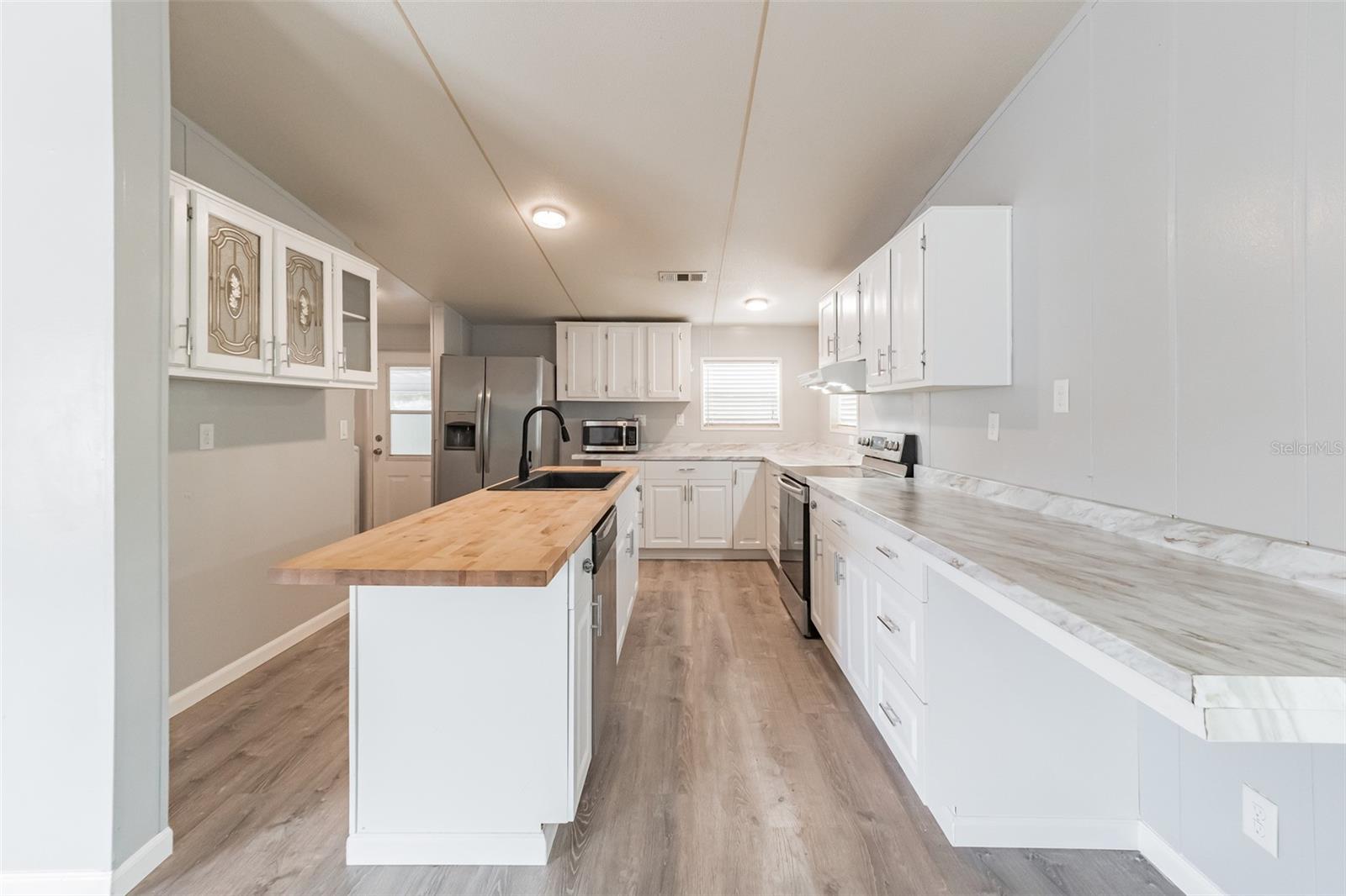 MOBILE HOME MDWS - Residential