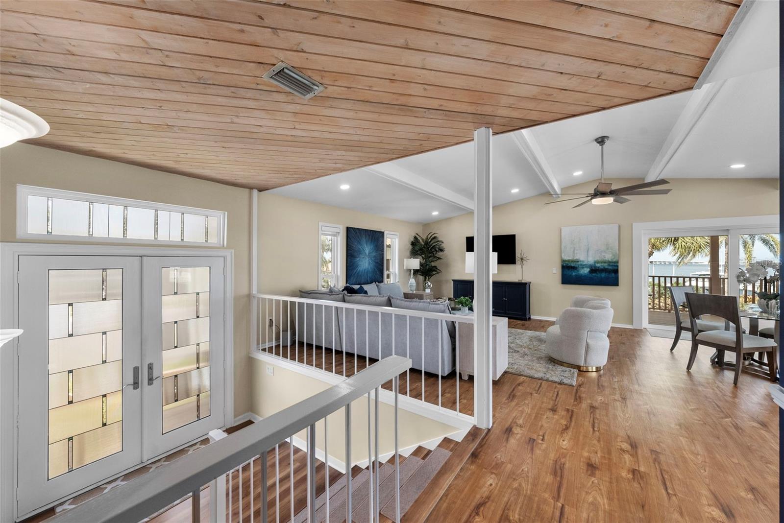 HARBOR VIEW VILLAS - Residential