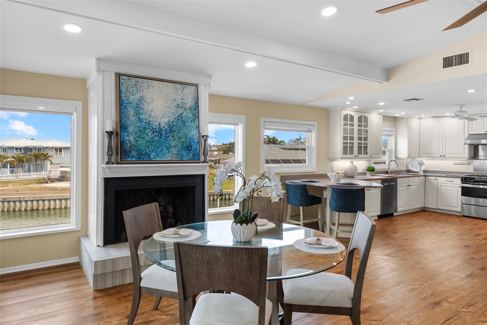 HARBOR VIEW VILLAS - Residential