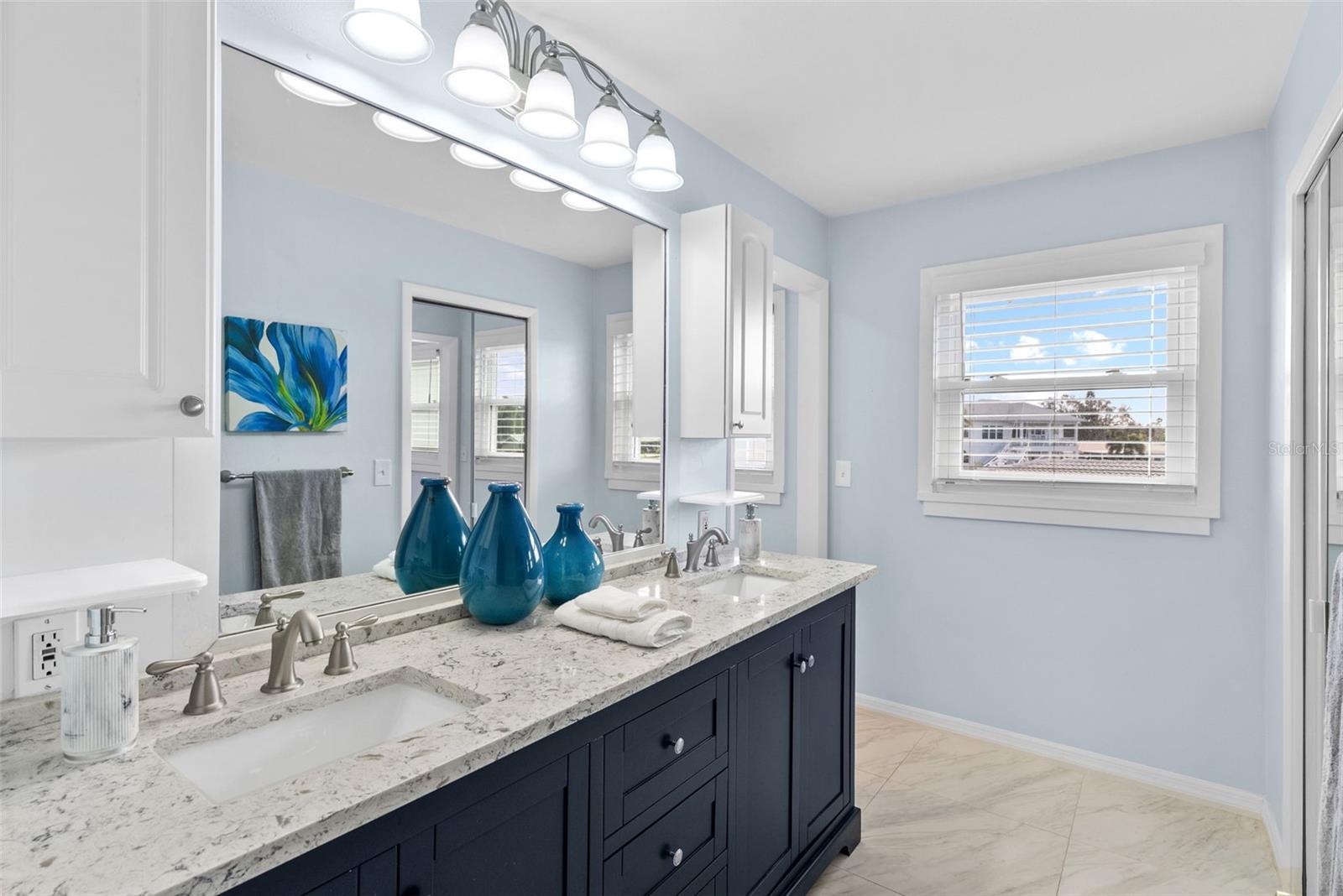 HARBOR VIEW VILLAS - Residential