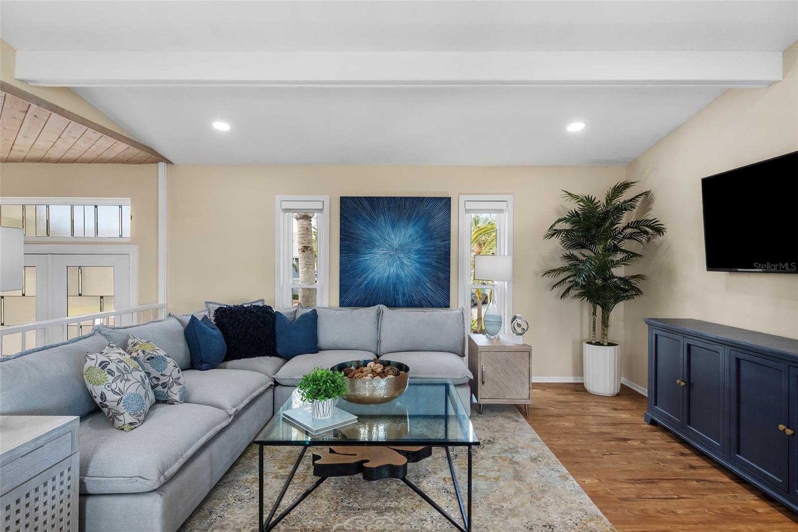 HARBOR VIEW VILLAS - Residential