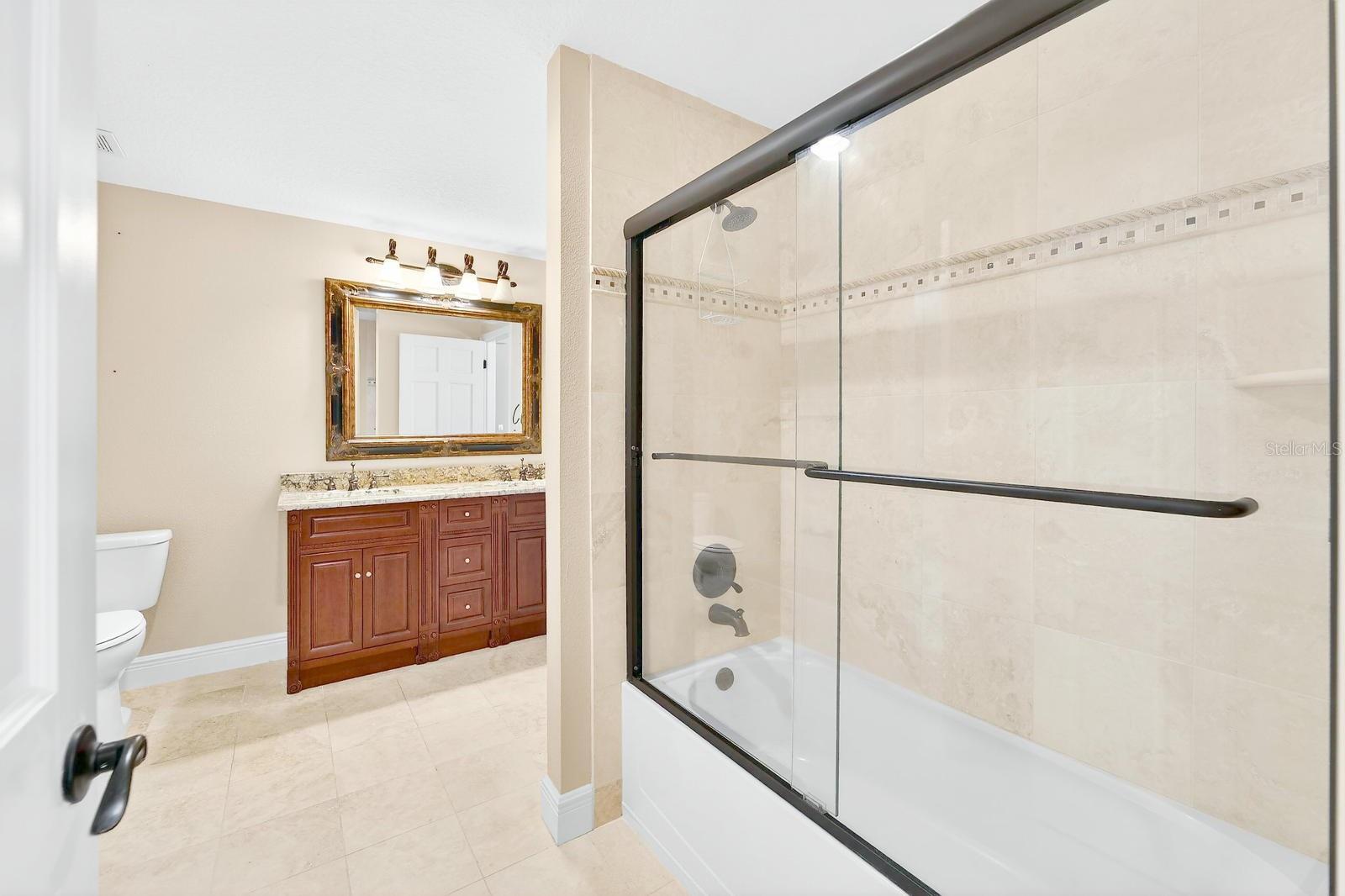 BLOOMINGDALE SEC F UNIT 1 - Residential