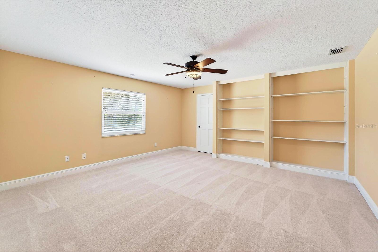 BLOOMINGDALE SEC F UNIT 1 - Residential