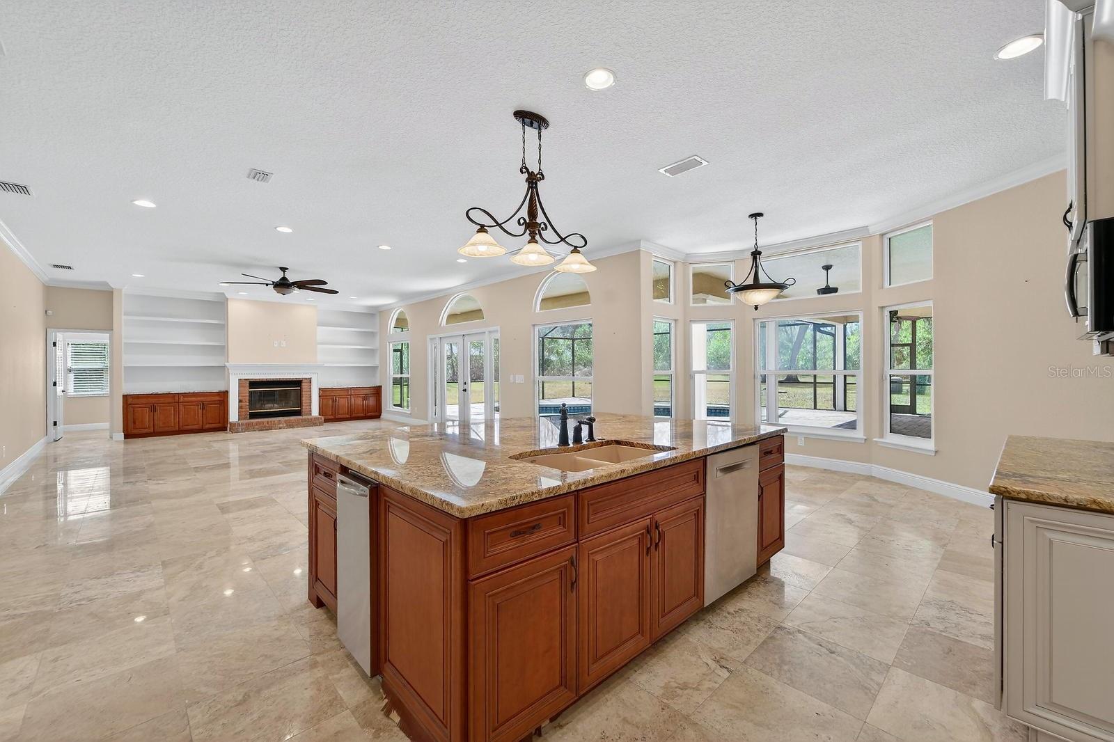 BLOOMINGDALE SEC F UNIT 1 - Residential