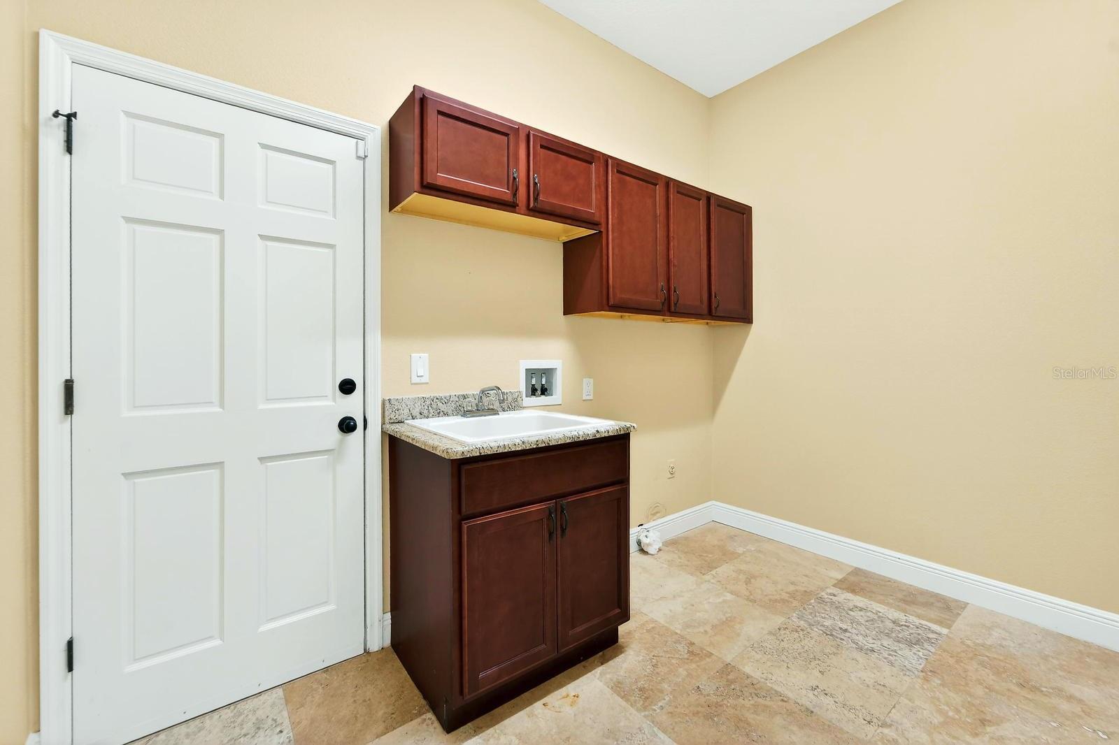 BLOOMINGDALE SEC F UNIT 1 - Residential