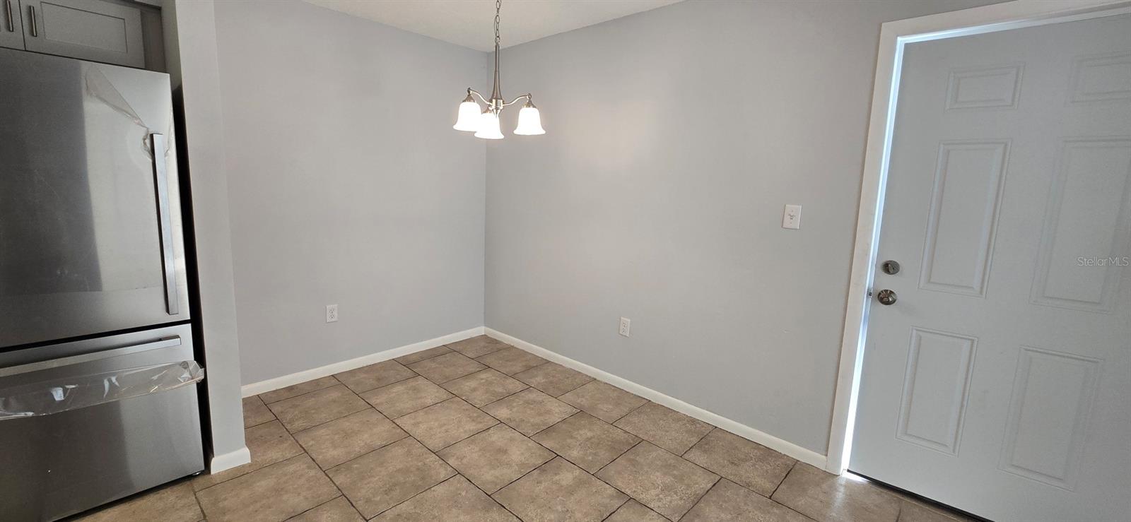 SILVER SPGS SHORES - Residential Lease