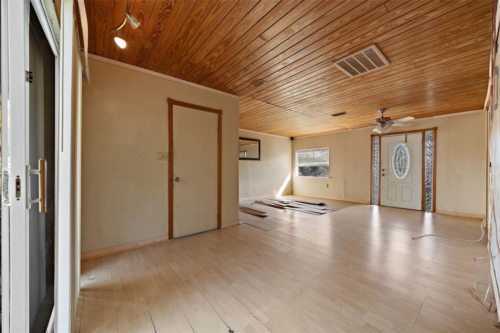 UNPLATTED - Residential