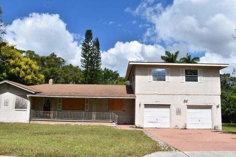 2104 12TH AVENUE W BRADENTON FL 34205