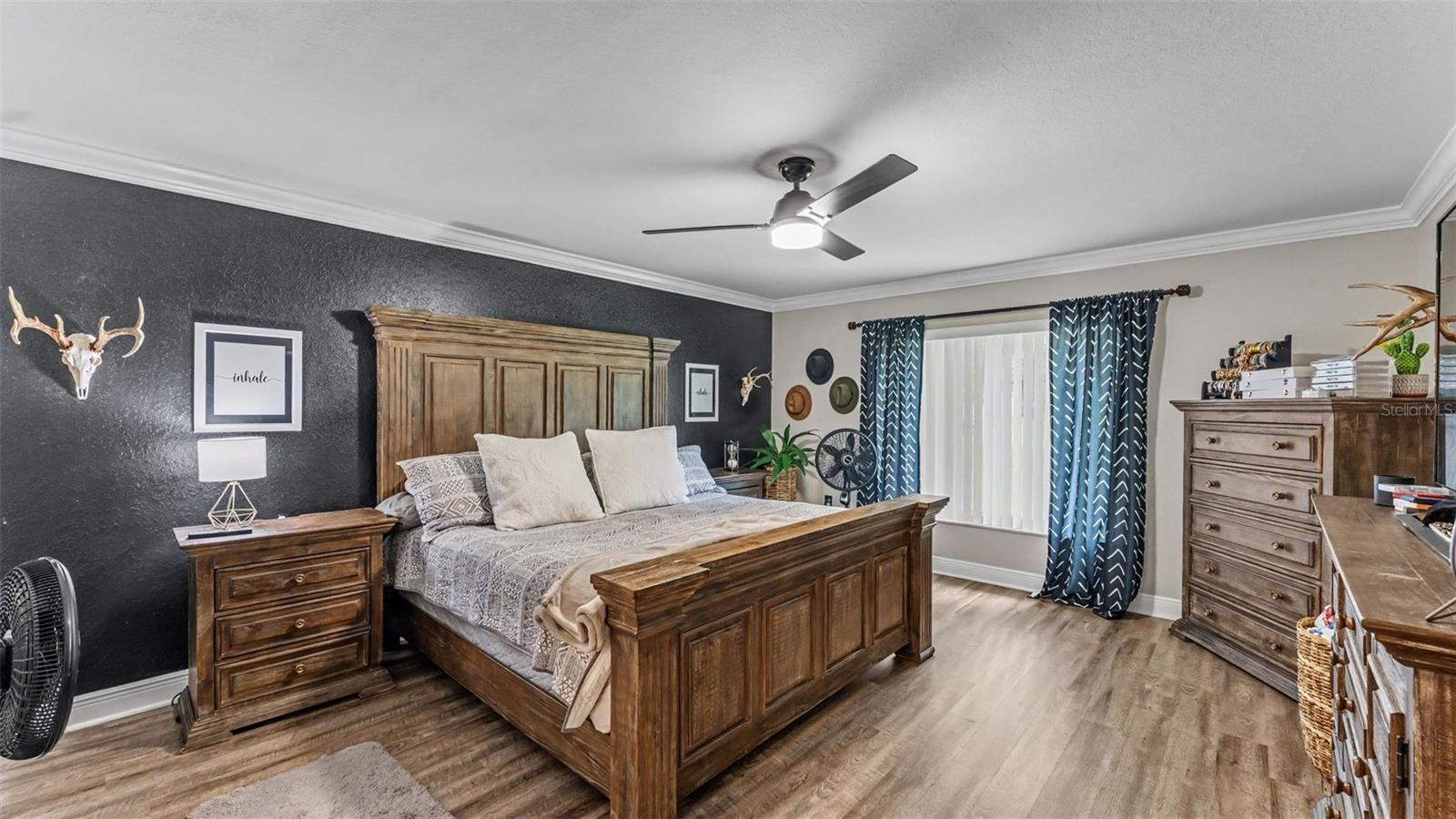 1411 ASHBURY COURT