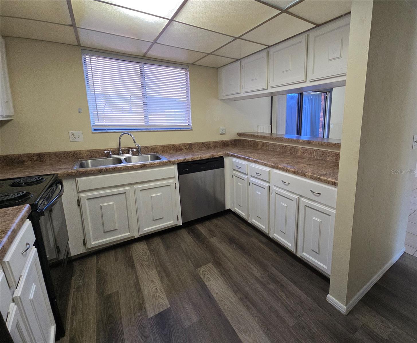 1836 N CRYSTAL LAKE DRIVE 12