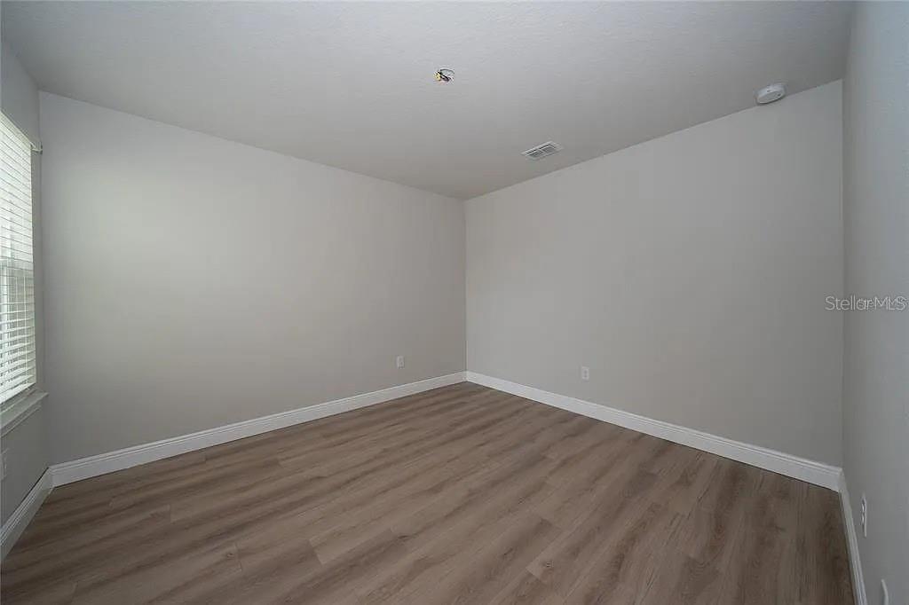 VOLANTI - Residential Lease