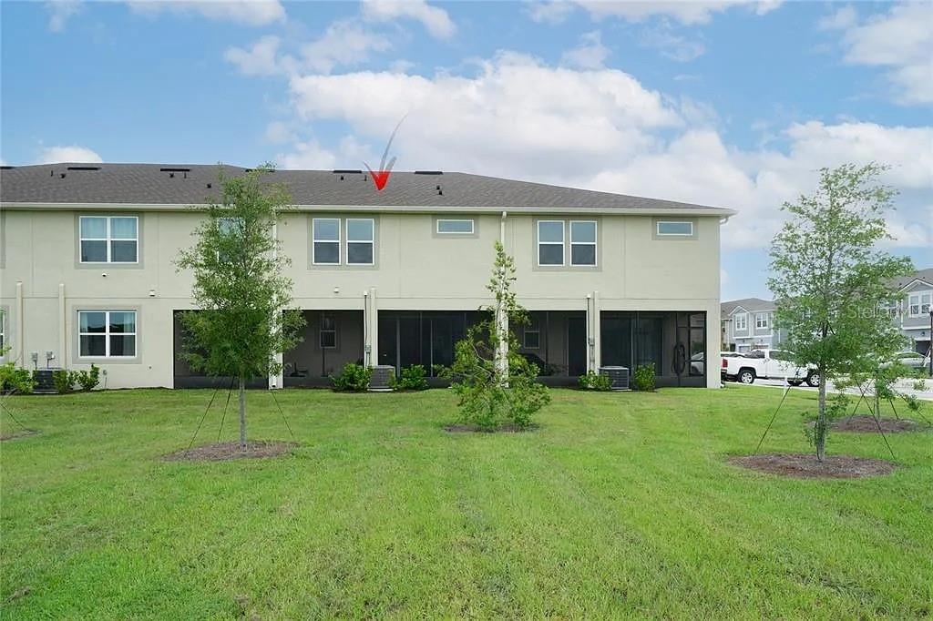 VOLANTI - Residential Lease