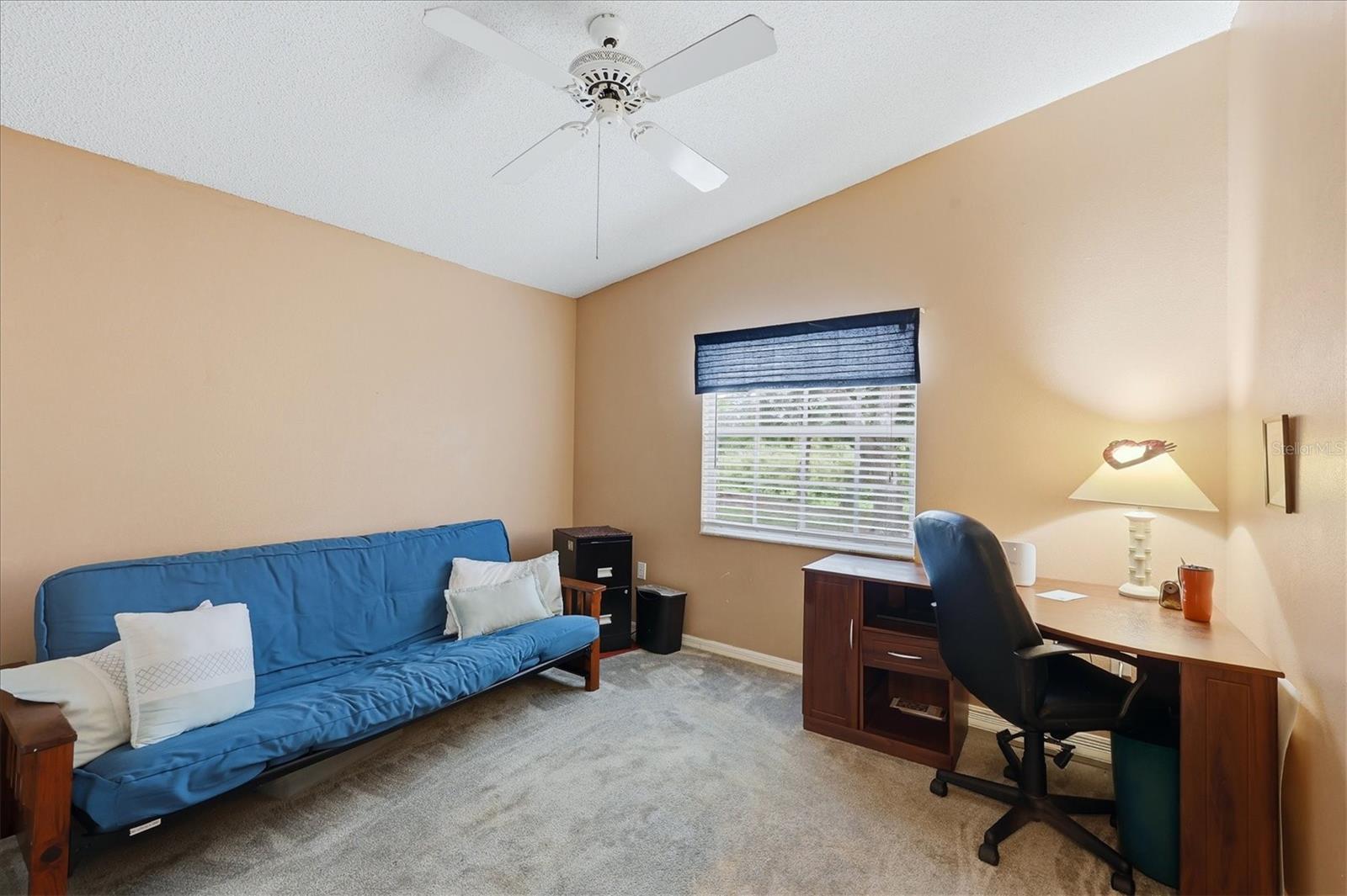 CRYSTAL LAKES - Residential