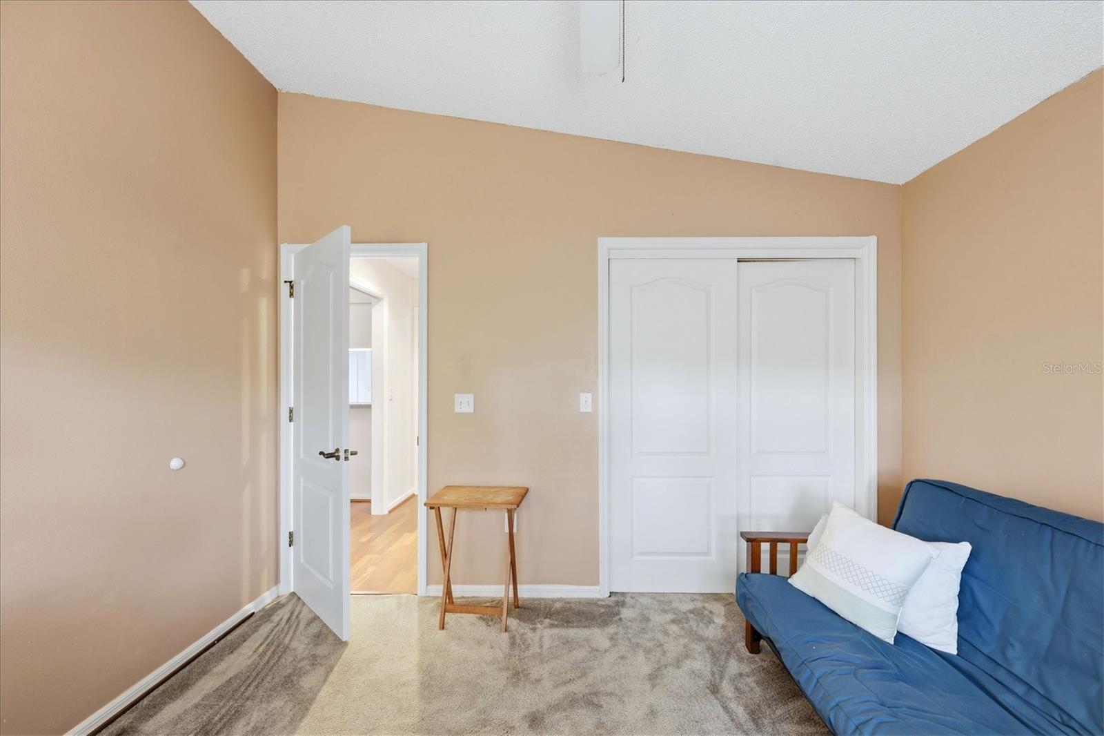 CRYSTAL LAKES - Residential