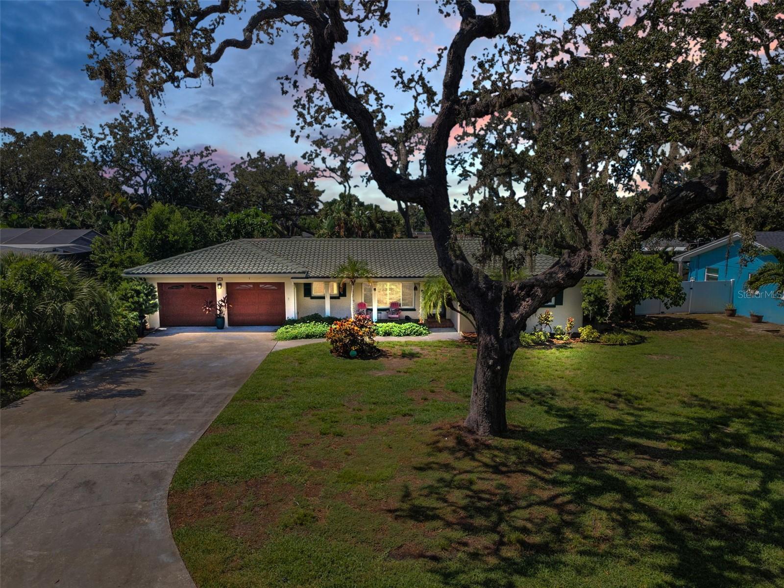 HARBOR BLUFFS SEC 2 - Residential