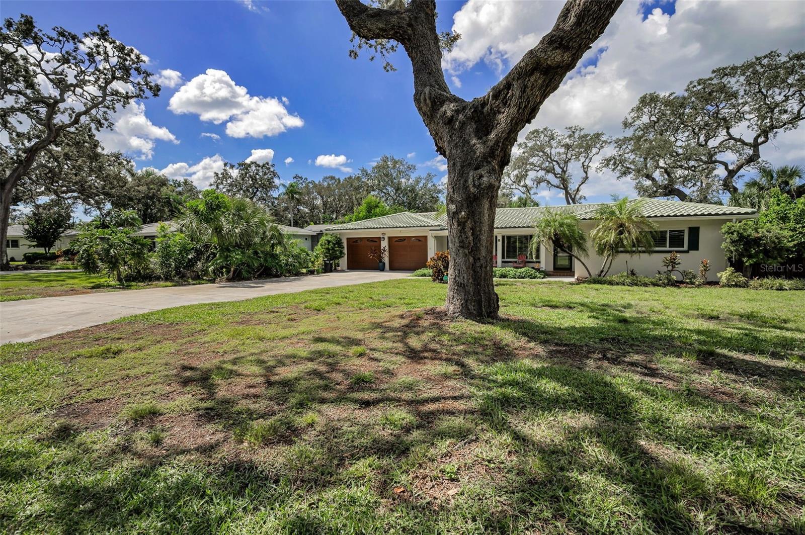 HARBOR BLUFFS SEC 2 - Residential