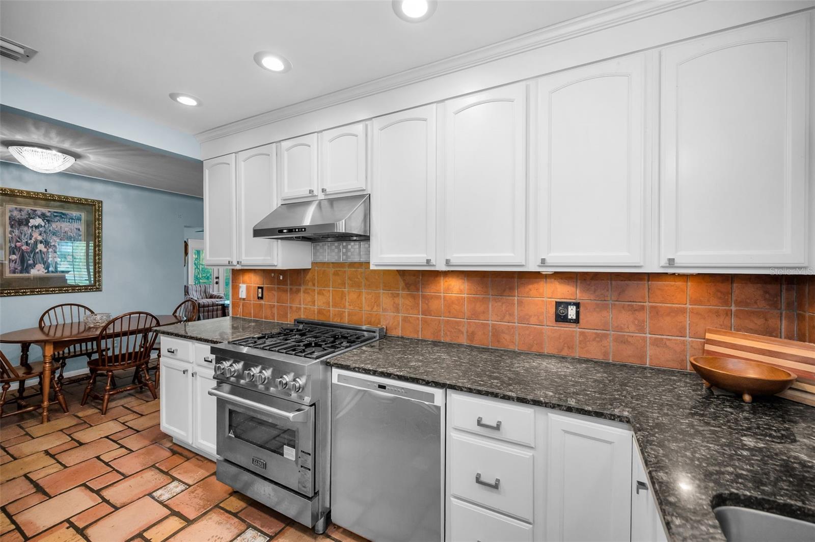 HARBOR BLUFFS SEC 2 - Residential
