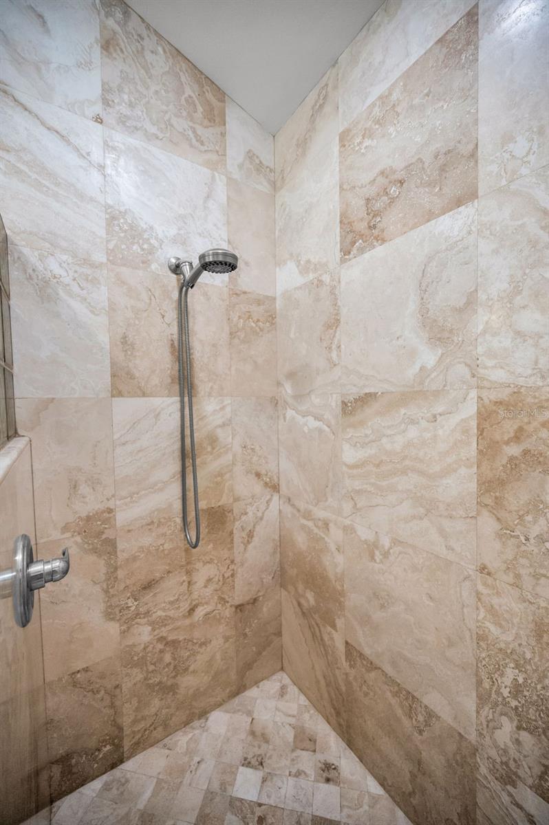 HARBOR BLUFFS SEC 2 - Residential