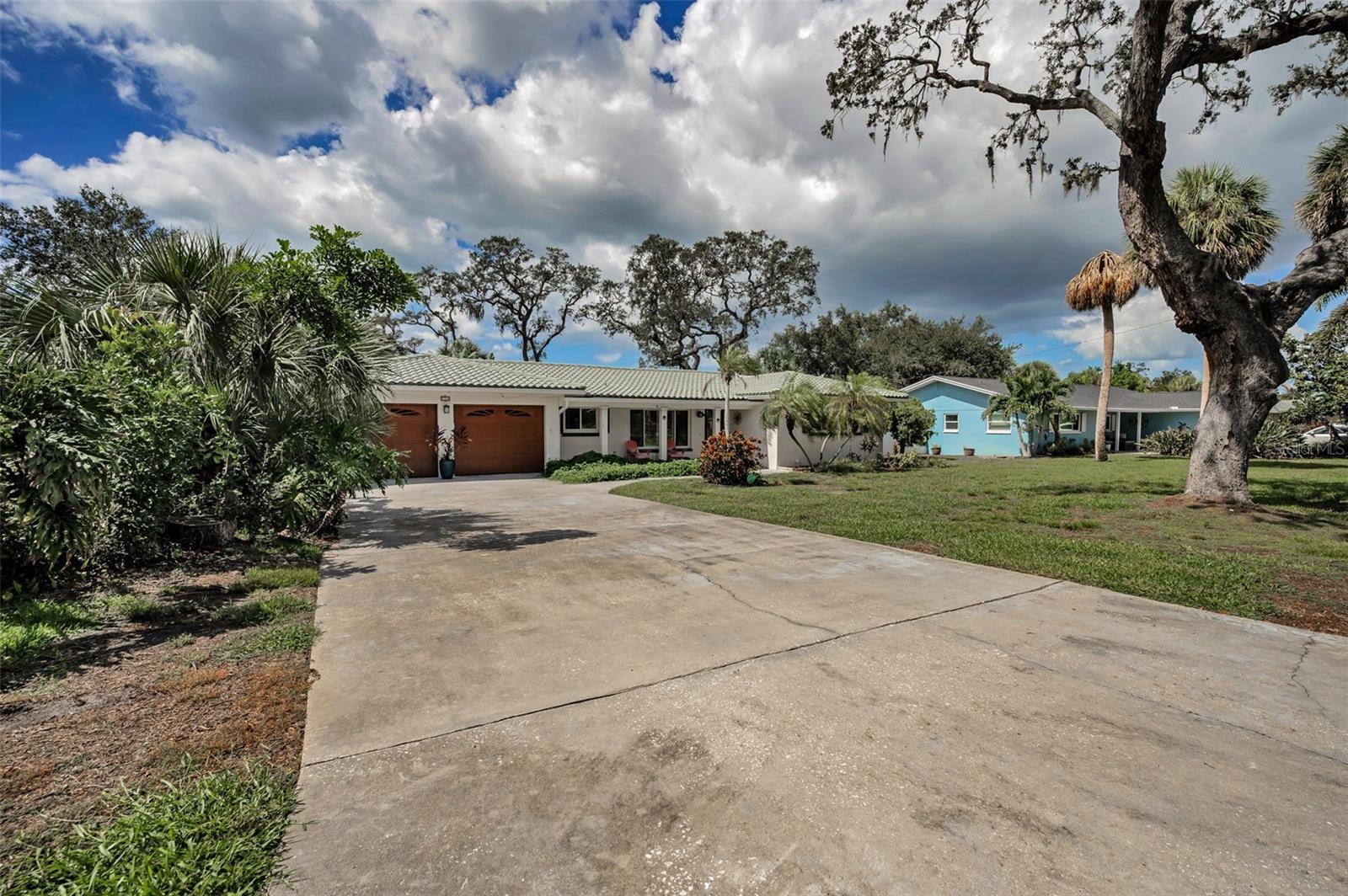 HARBOR BLUFFS SEC 2 - Residential