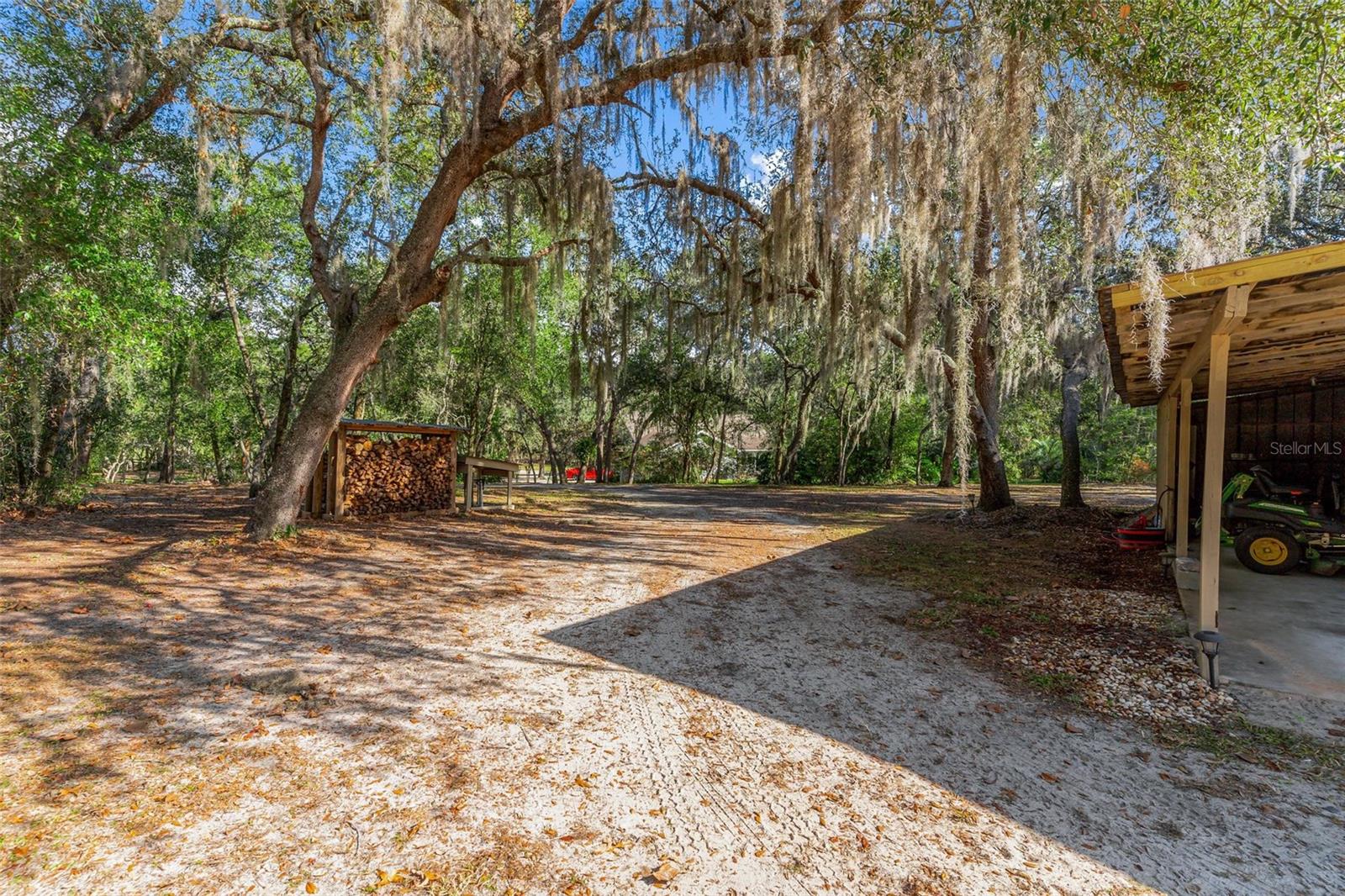 ACREAGE - Residential