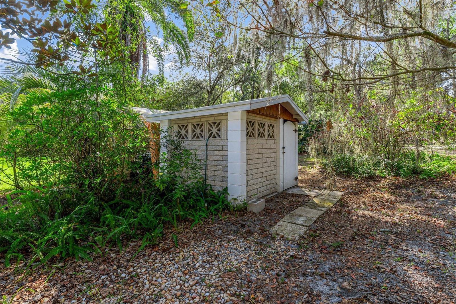 ACREAGE - Residential