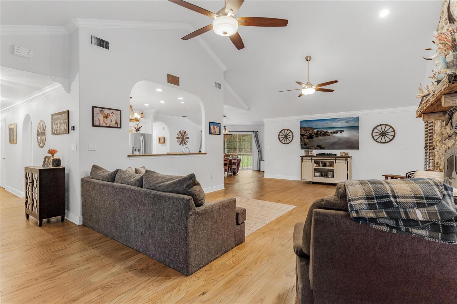 ACREAGE - Residential