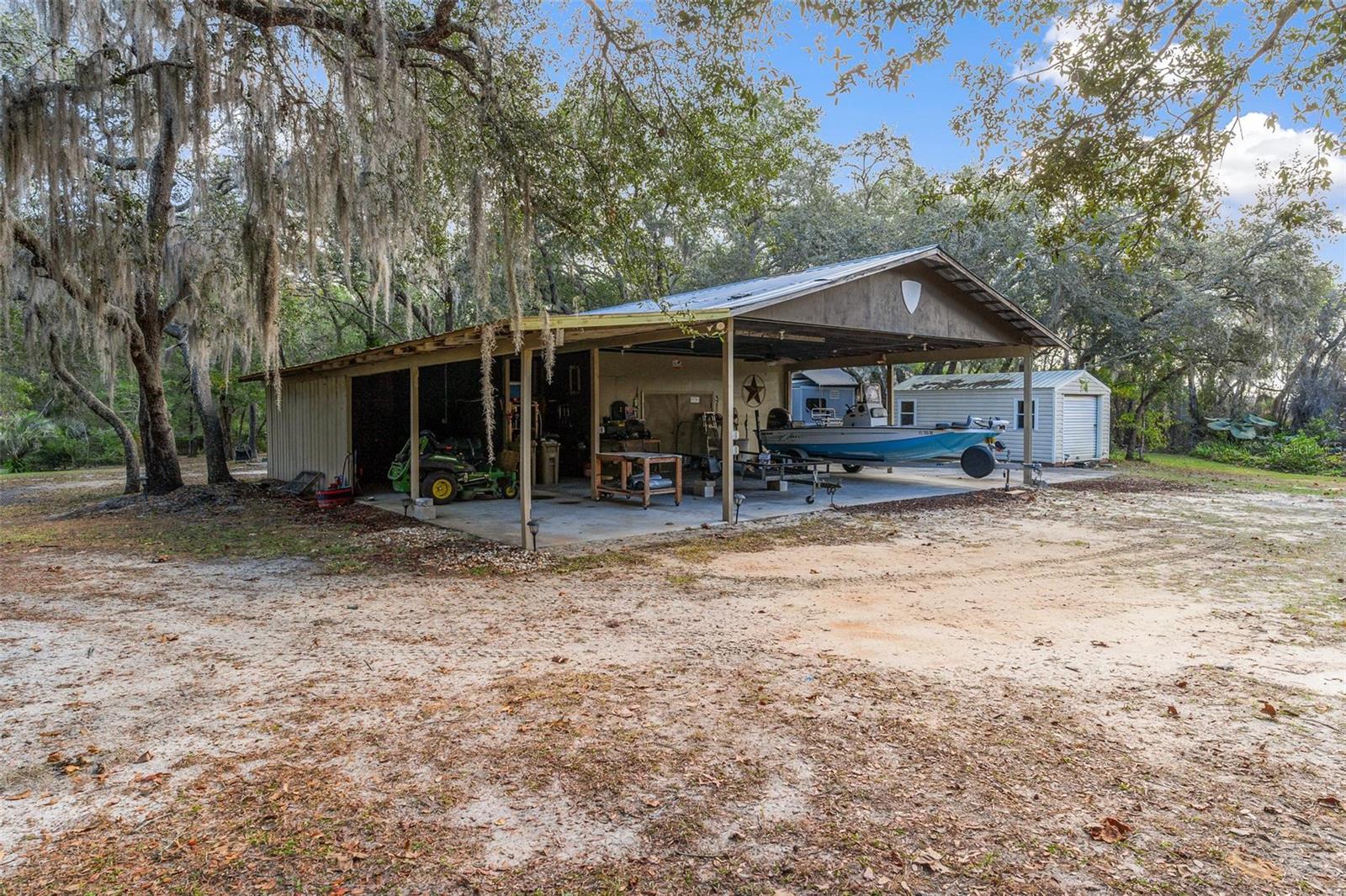 ACREAGE - Residential