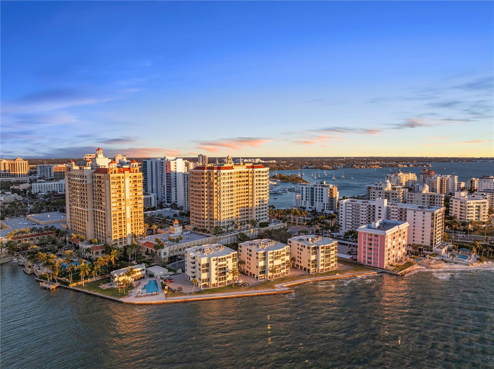 LAWRENCE POINTE I - Residential