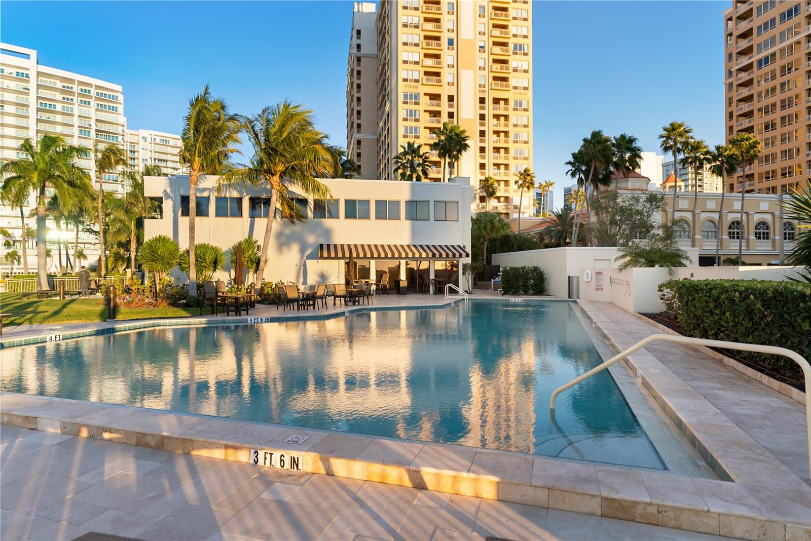 LAWRENCE POINTE I - Residential