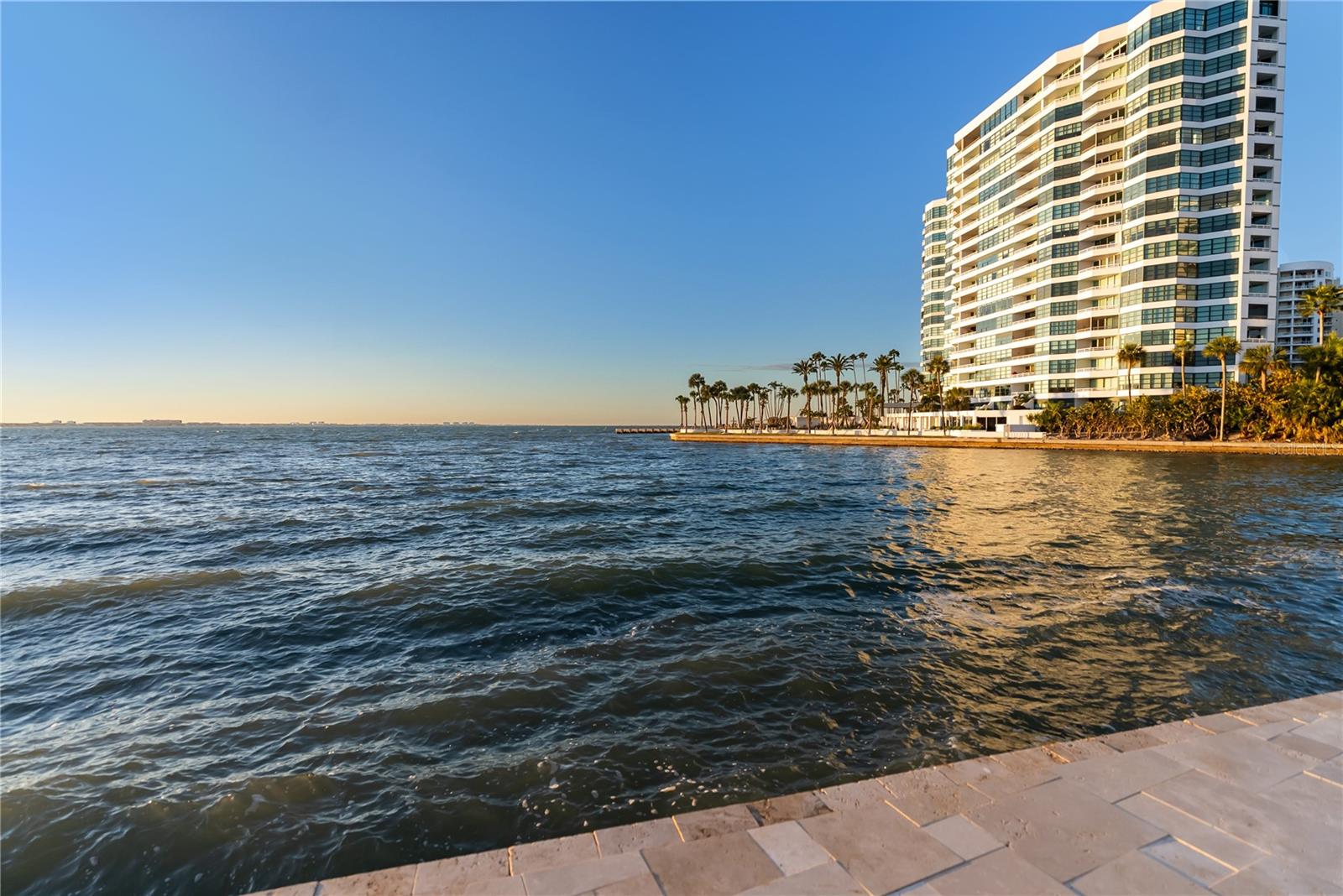 LAWRENCE POINTE I - Residential