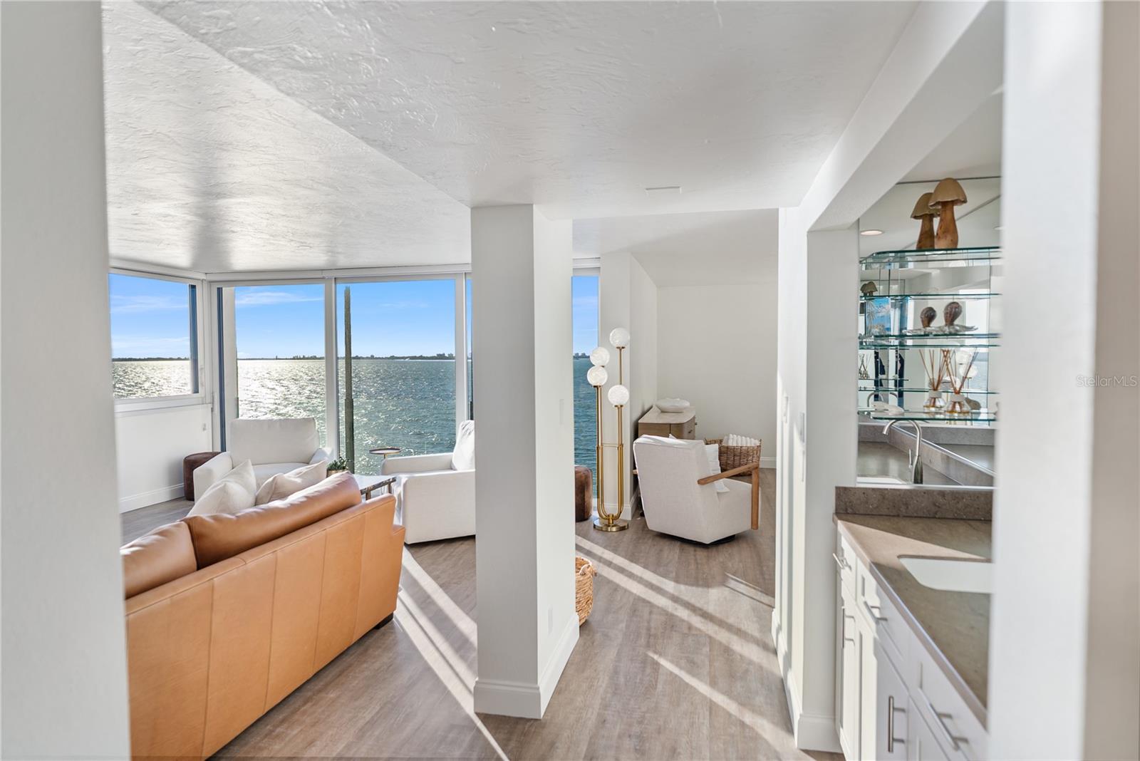 LAWRENCE POINTE I - Residential