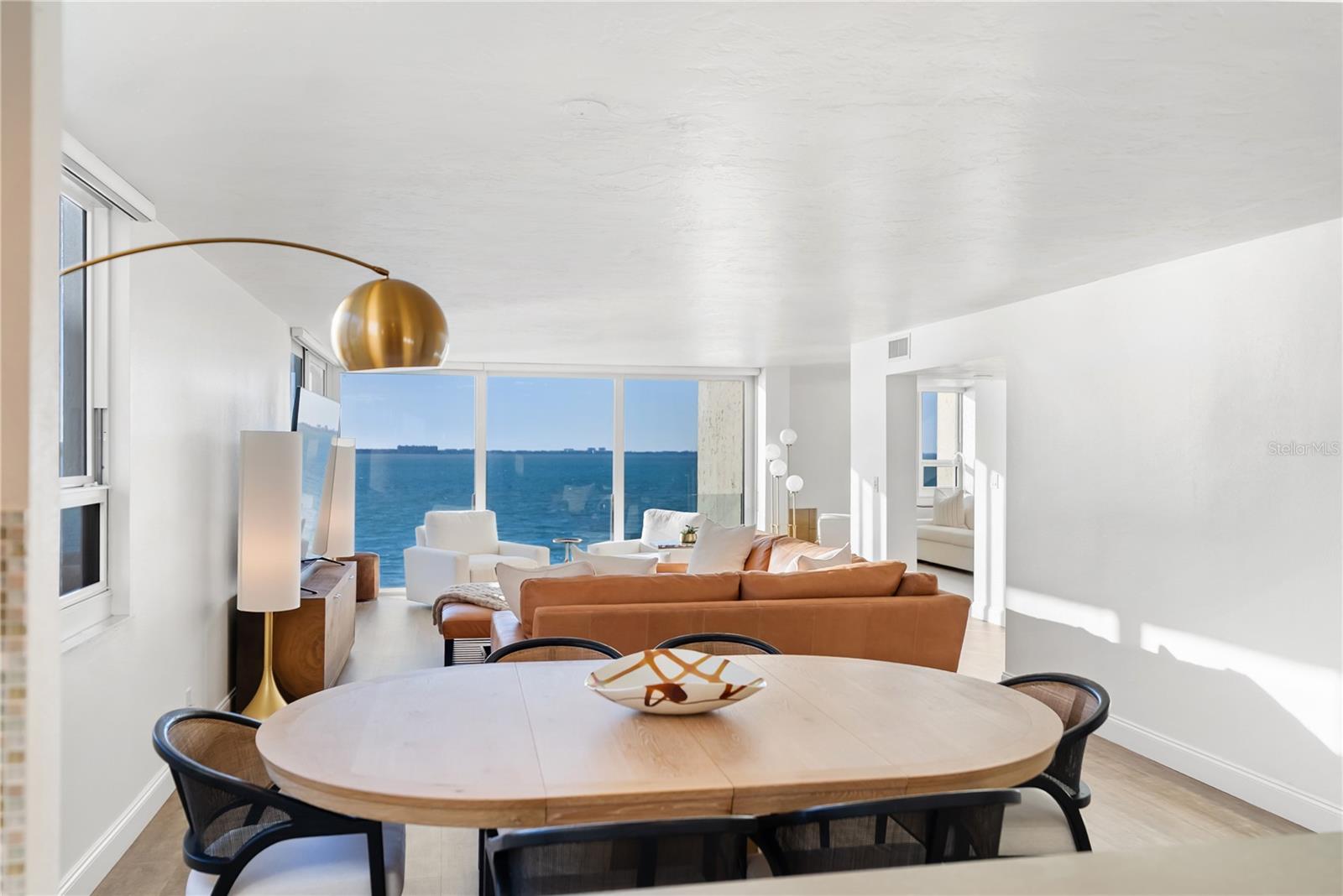 101 SUNSET DRIVE 402