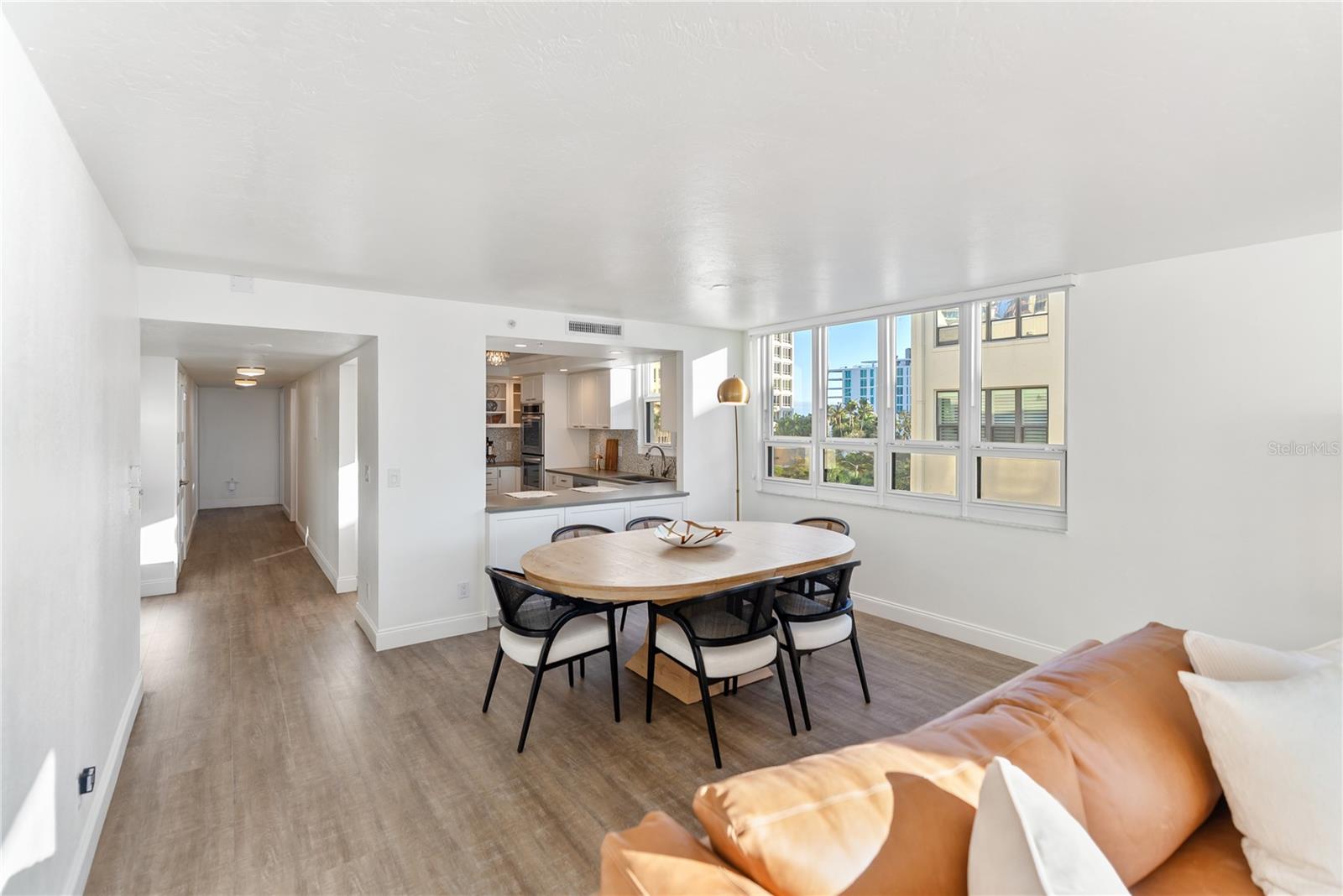 LAWRENCE POINTE I - Residential