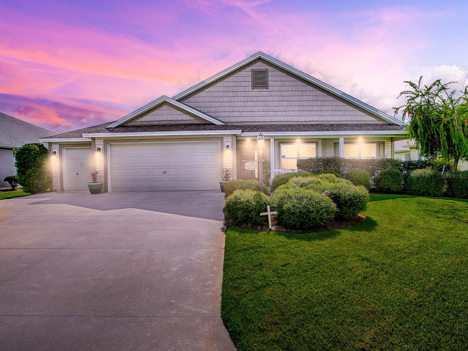 458 JUNGLE PLUM WAY