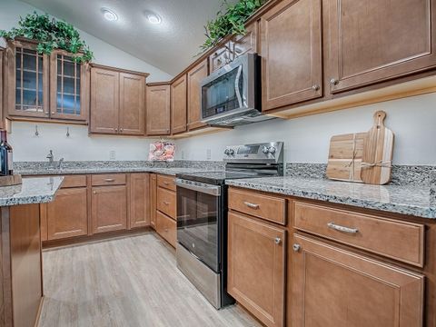 Tiny photo for 458 Jungle Plum Way, The Villages, FL 32163 (MLS # G5103594)