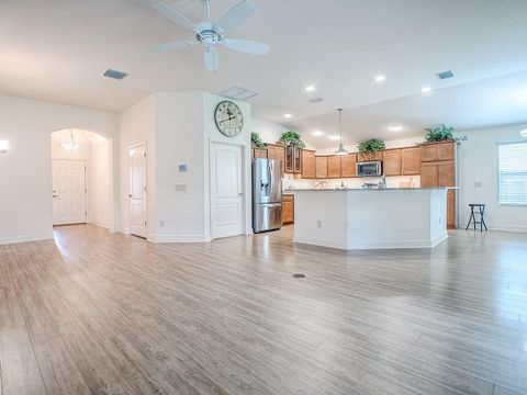 Tiny photo for 458 Jungle Plum Way, The Villages, FL 32163 (MLS # G5103594)
