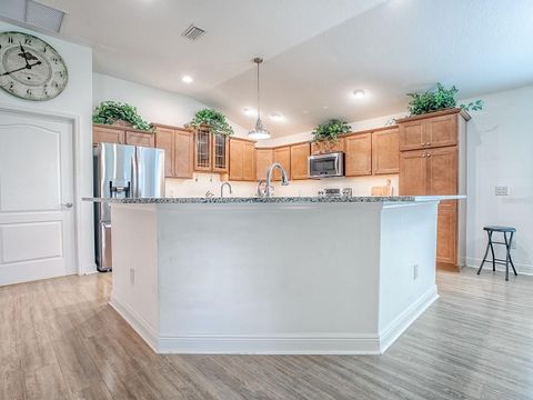 Tiny photo for 458 Jungle Plum Way, The Villages, FL 32163 (MLS # G5103594)