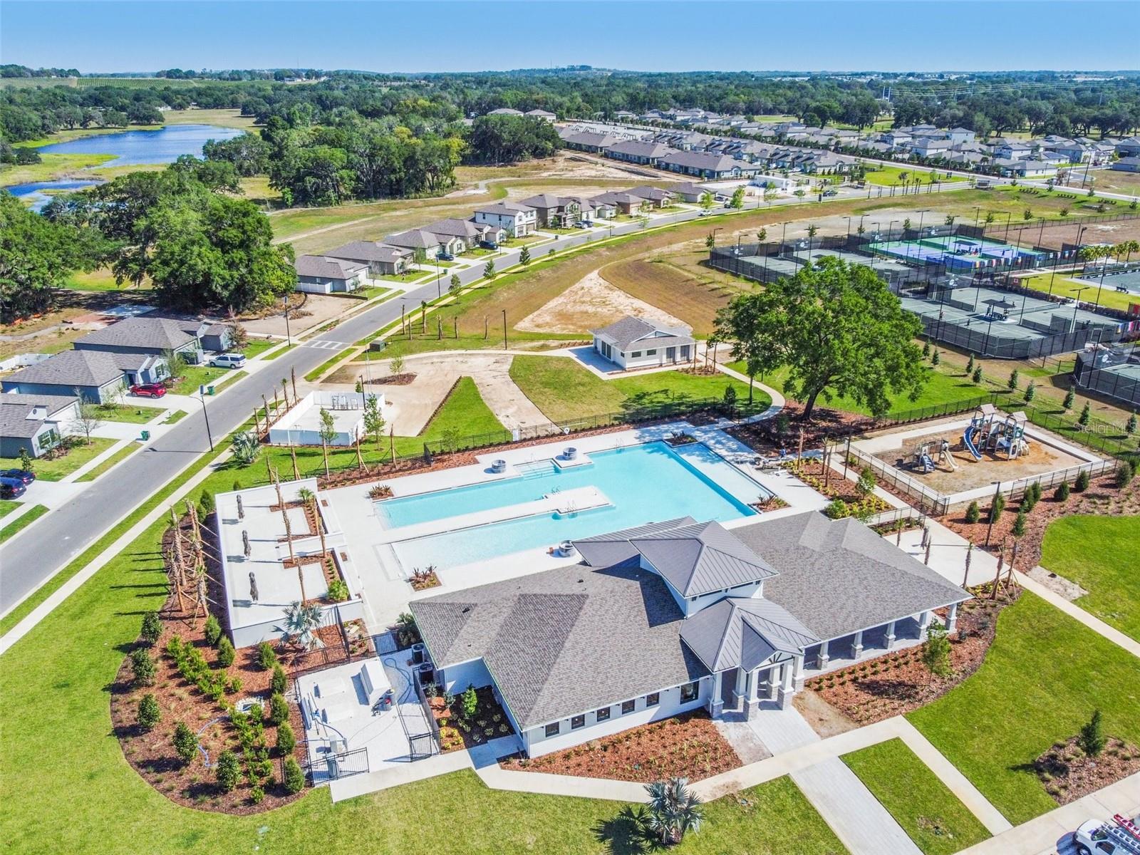 ABBOTT SQUARE PH 2 - Residential