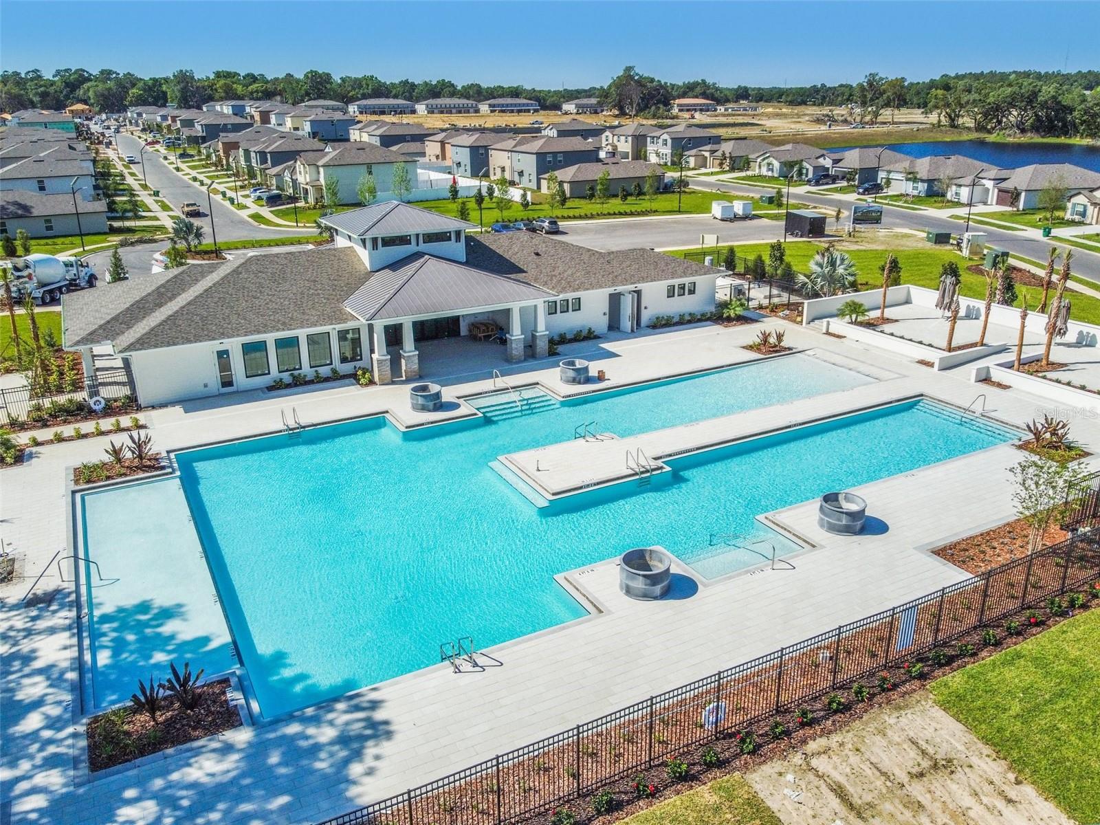 ABBOTT SQUARE PH 2 - Residential