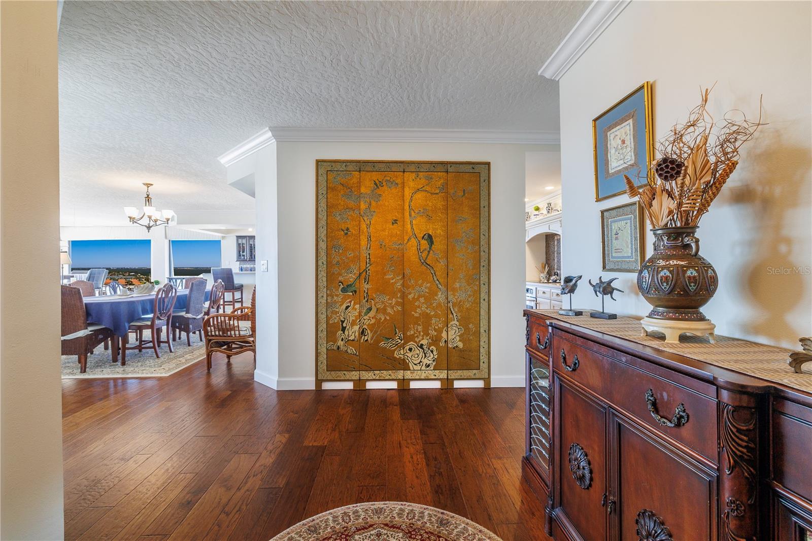 2100 TOWERS - Residential