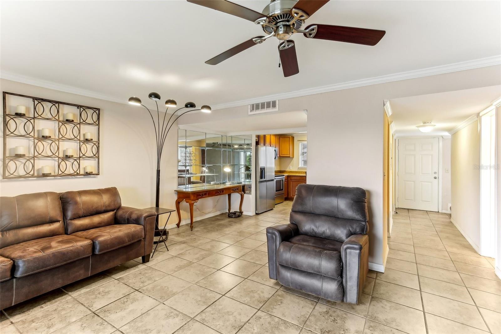 6315 NEWTOWN CIRCLE 15B3