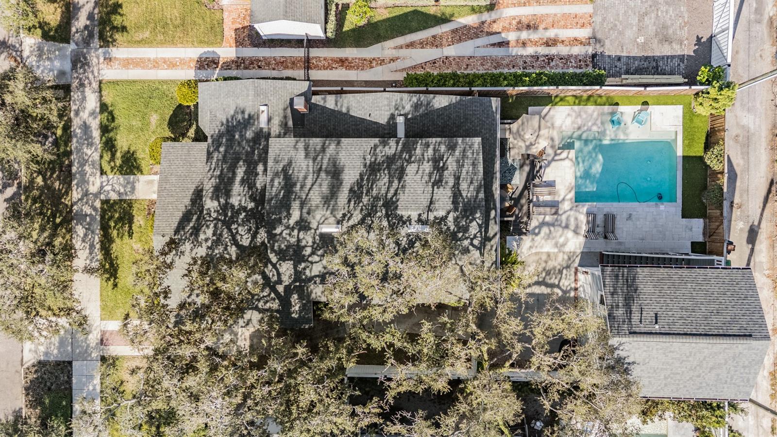 1008 S DAKOTA AVENUE